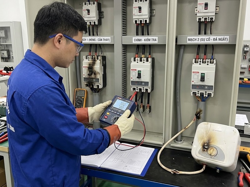 Khi nào cần thay ELCB mới?